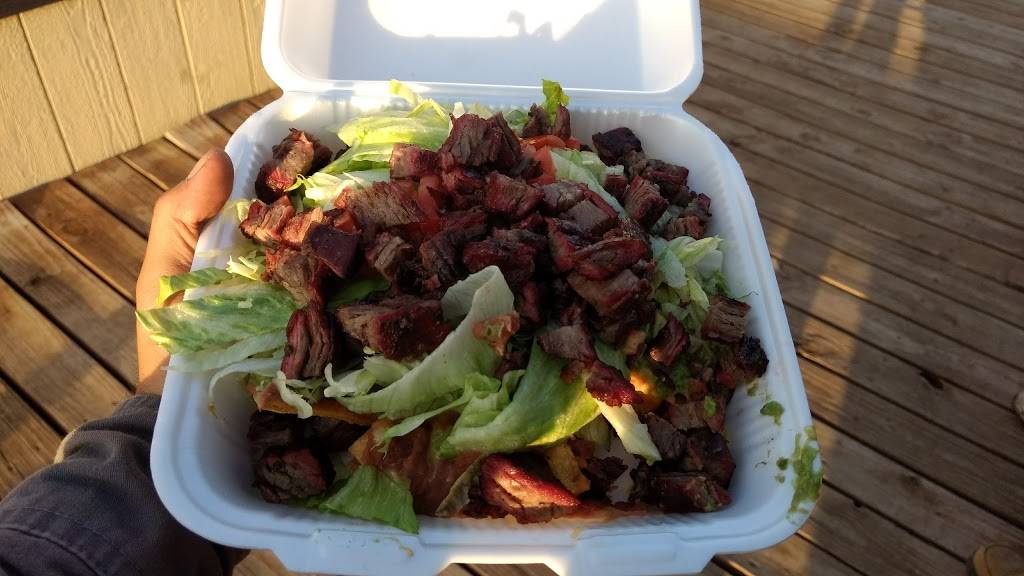 Bobbys Tacos | restaurant | 16408 S Interstate Hwy 35, Dilley, TX 78017, USA | 8309630080 OR +1 830-963-0080