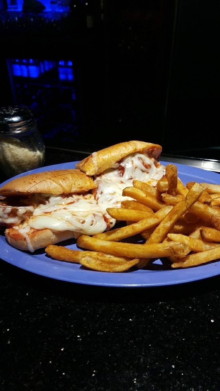 Windward Bar & Grille | restaurant | 282 Windward Passage, Clearwater, FL 33767, USA | 7274425900 OR +1 727-442-5900