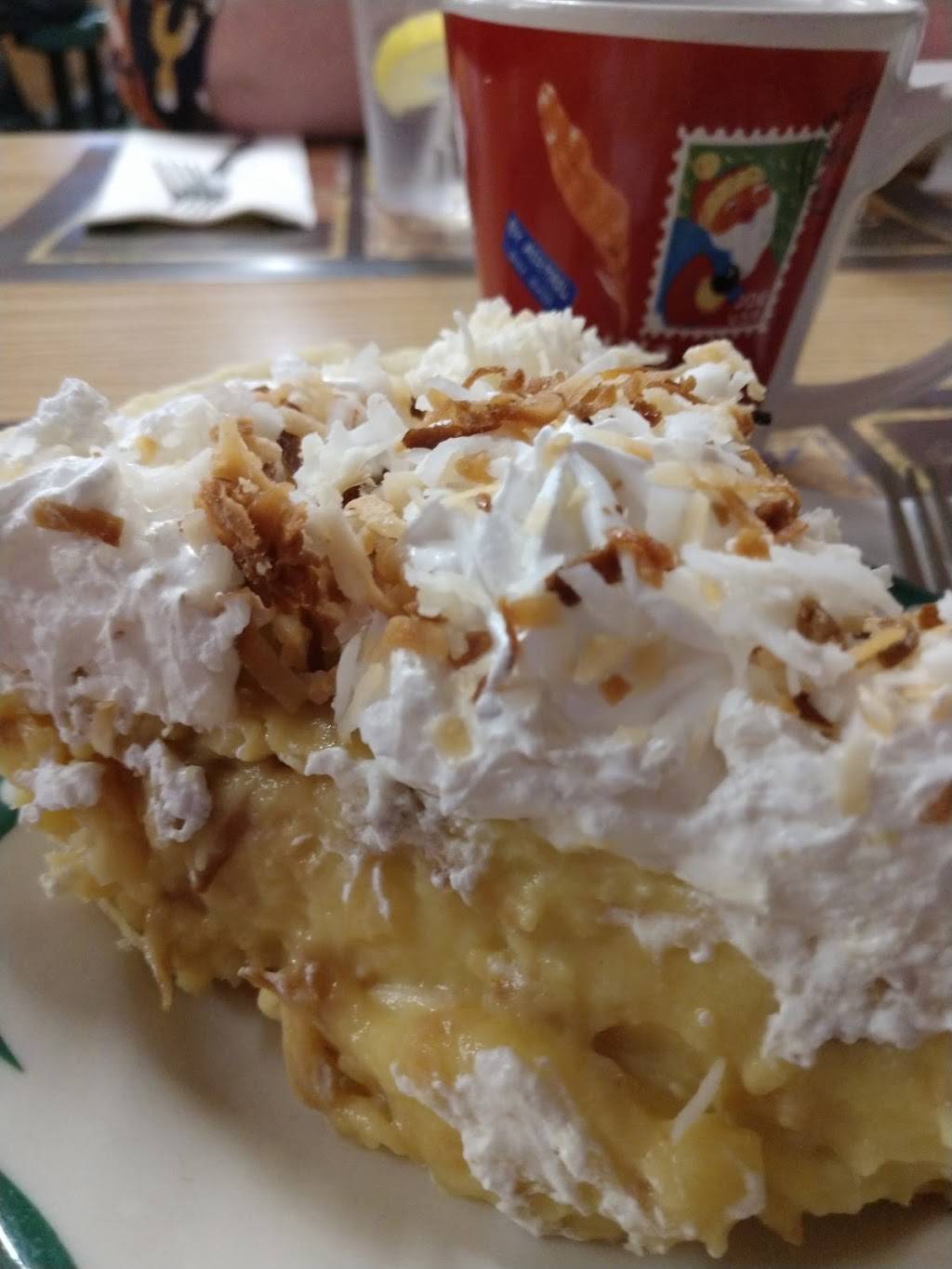 Nancys Village Cafe | cafe | 364 W Main St, Malone, NY 12953, USA | 5184838868 OR +1 518-483-8868