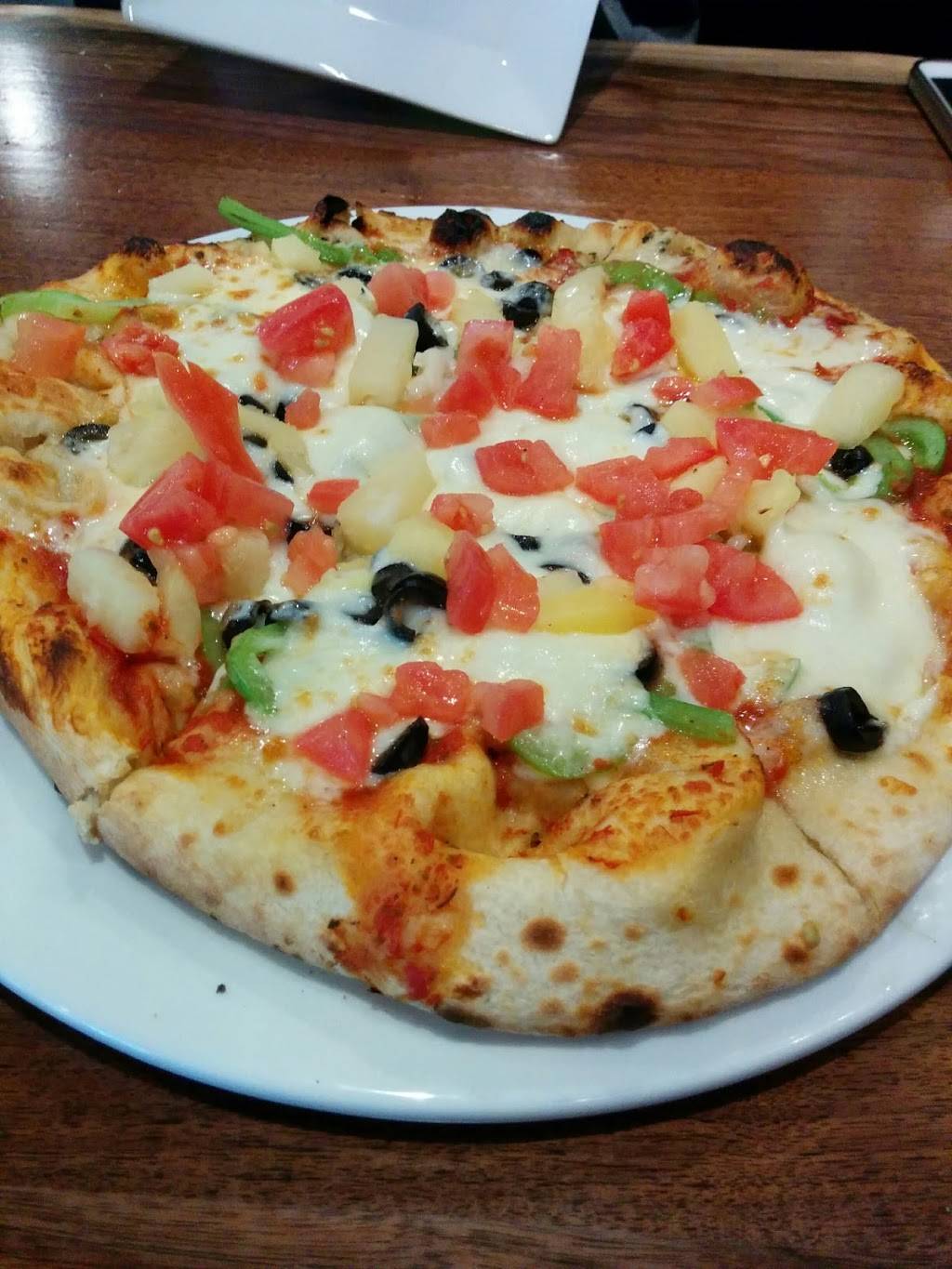 Chicago Woodfire Pizza Co | restaurant | 6170 Gurnee Mills Cir W #337, Gurnee, IL 60031, USA | 8478551201 OR +1 847-855-1201