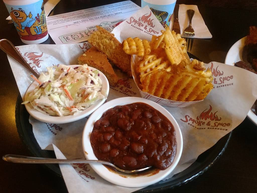 Smoke & Spice Southern Barbeque | restaurant | 7470 Tecumseh Rd E, Windsor, ON N8T 1E9, Canada | 5192524999 OR +1 519-252-4999