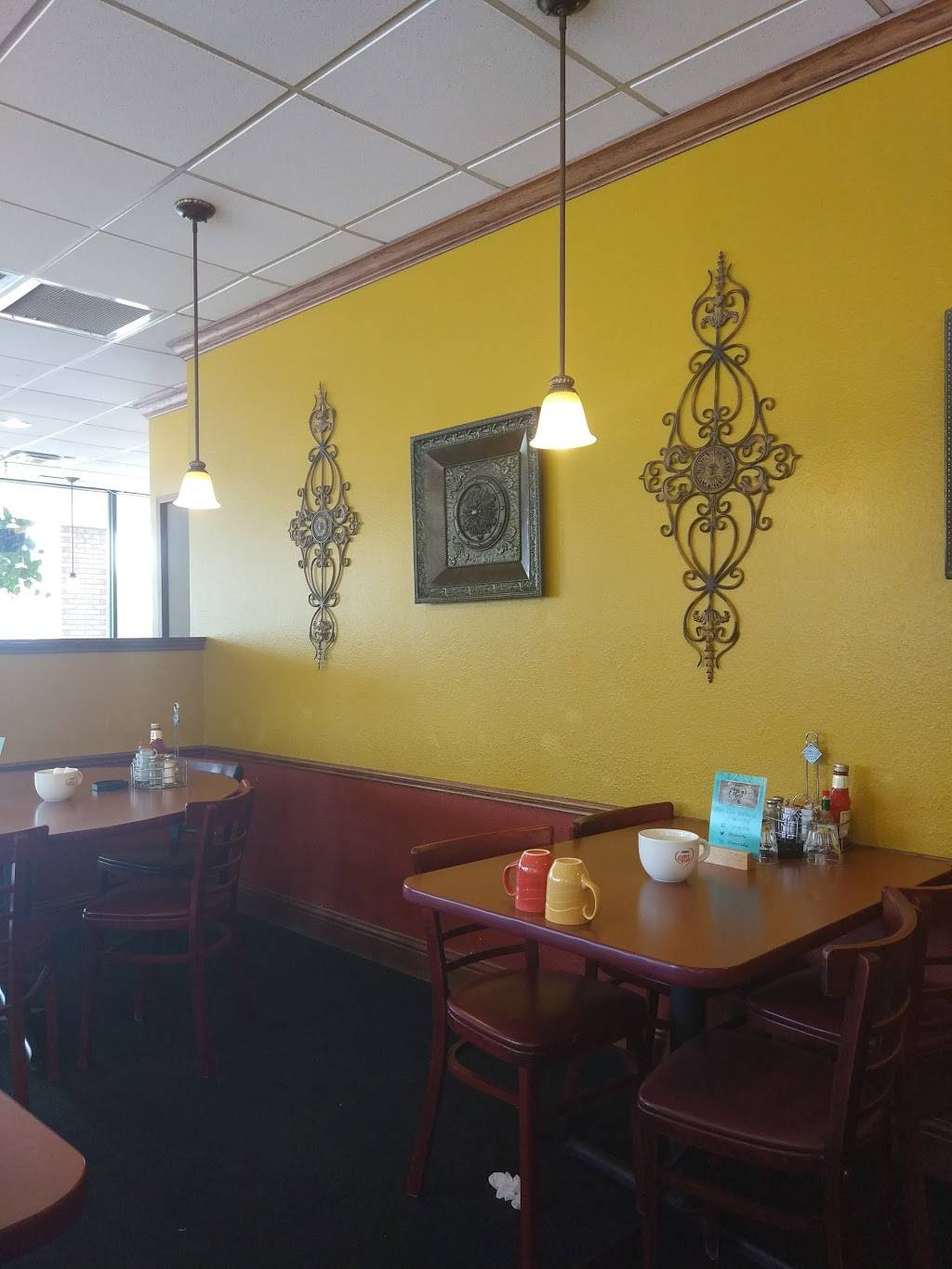 Le Peep Grill of Plano | restaurant | 3501 Midway Rd #120, Plano, TX 75093, USA | 9727810700 OR +1 972-781-0700