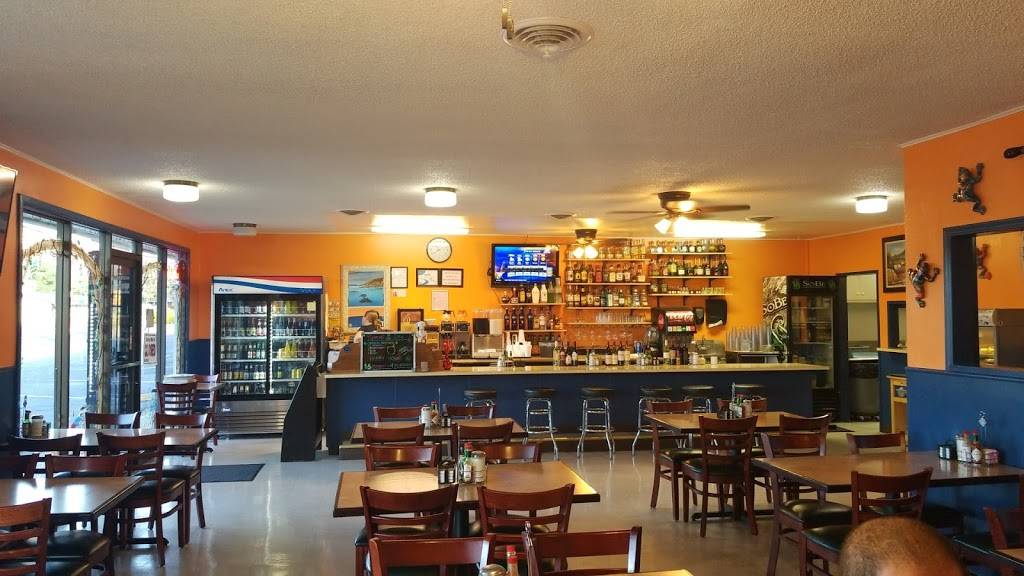 Country Kitchen Mexican Food | restaurant | 13300 E Hwy 20, Clearlake Oaks, CA 95423, USA | 7079984019 OR +1 707-998-4019
