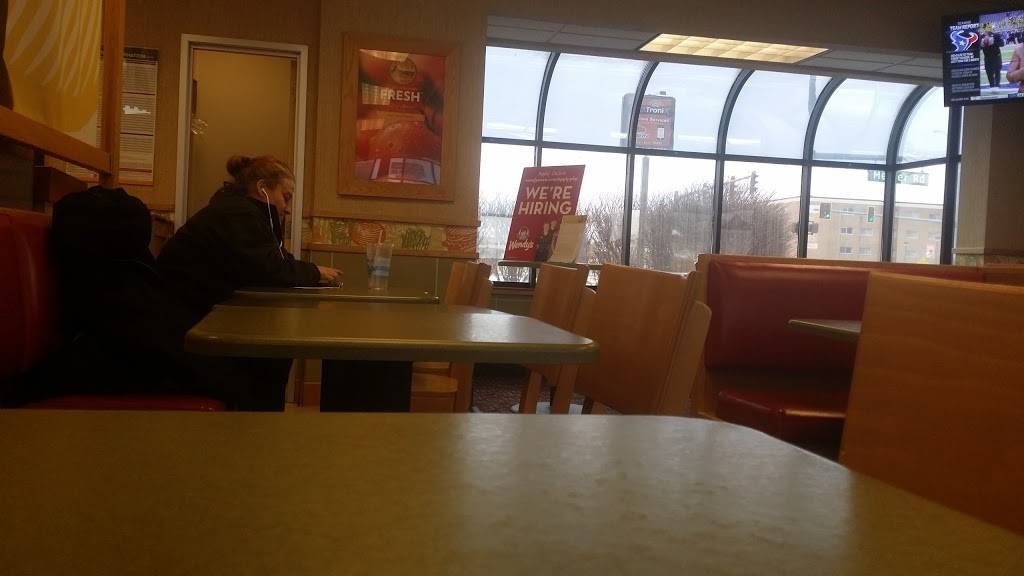 Wendys | restaurant | 1504 E Wooster St, Bowling Green, OH 43402, USA | 4193528807 OR +1 419-352-8807