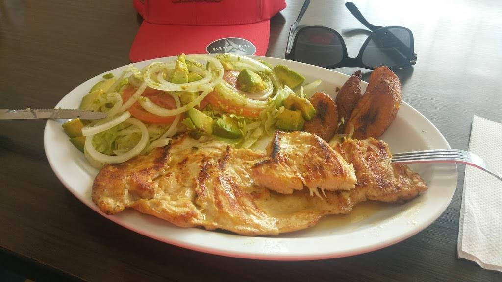 Delicias Cafe | restaurant | 3199 W Vine St, Kissimmee, FL 34741, USA | 4073439990 OR +1 407-343-9990