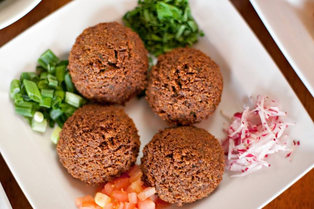 Lebanese Taverna | restaurant | 933 Ellsworth Dr, Silver Spring, MD 20910, USA | 3015881192 OR +1 301-588-1192