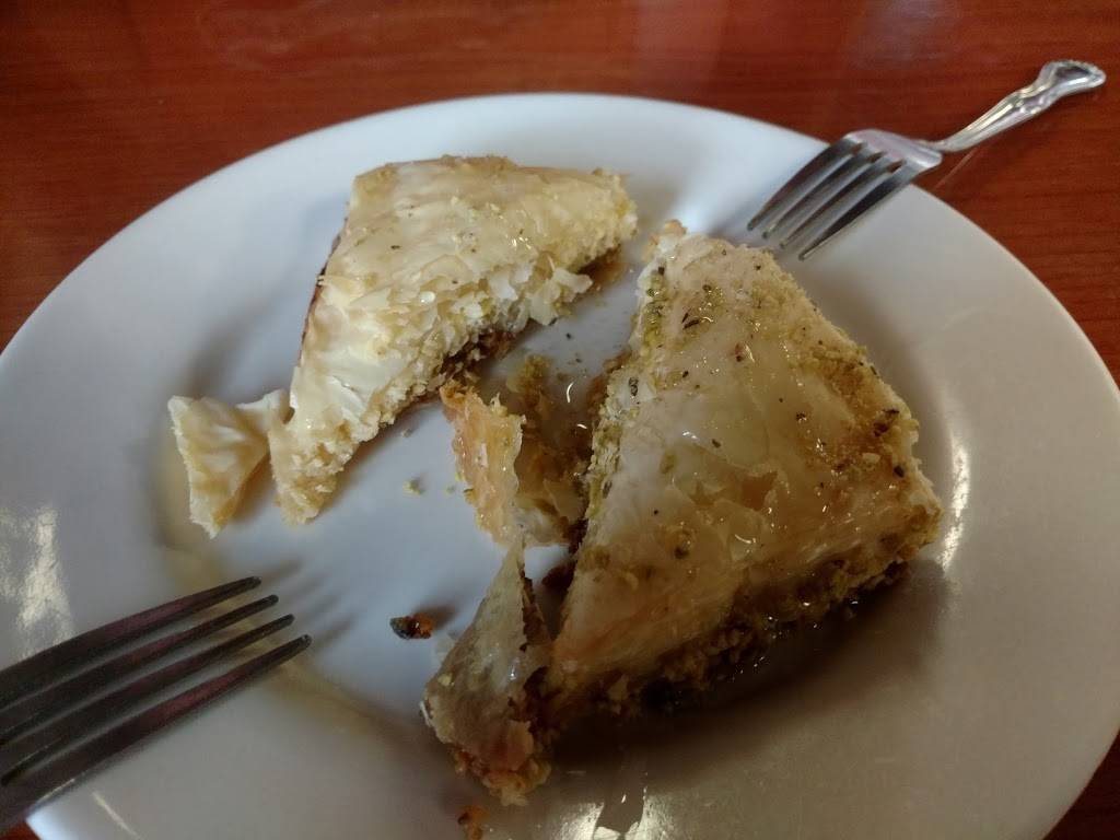 Sahara Middle Eastern Eatery | restaurant | 2622 Central Ave SE # A, Albuquerque, NM 87106, USA | 5052555400 OR +1 505-255-5400