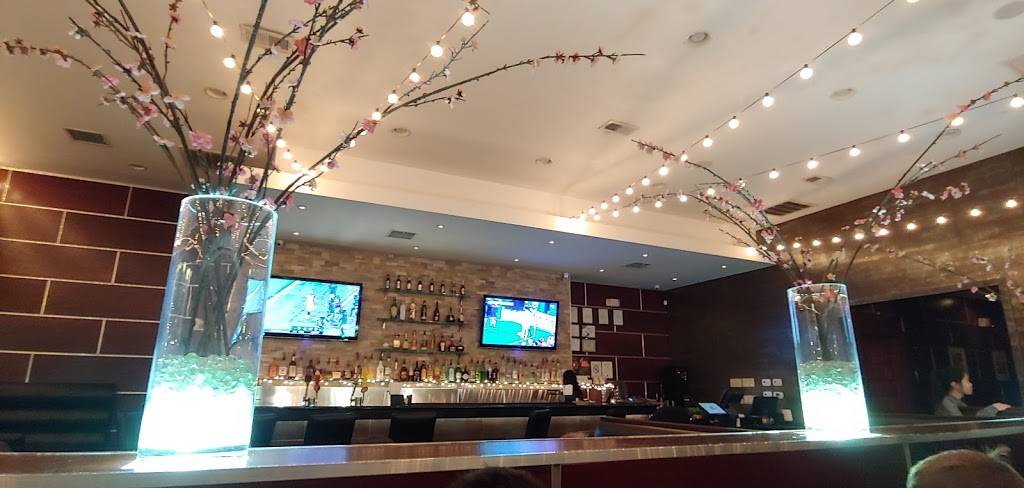 Le Viet | restaurant | 1019 S 11th St, Philadelphia, PA 19147, USA | 2154631570 OR +1 215-463-1570