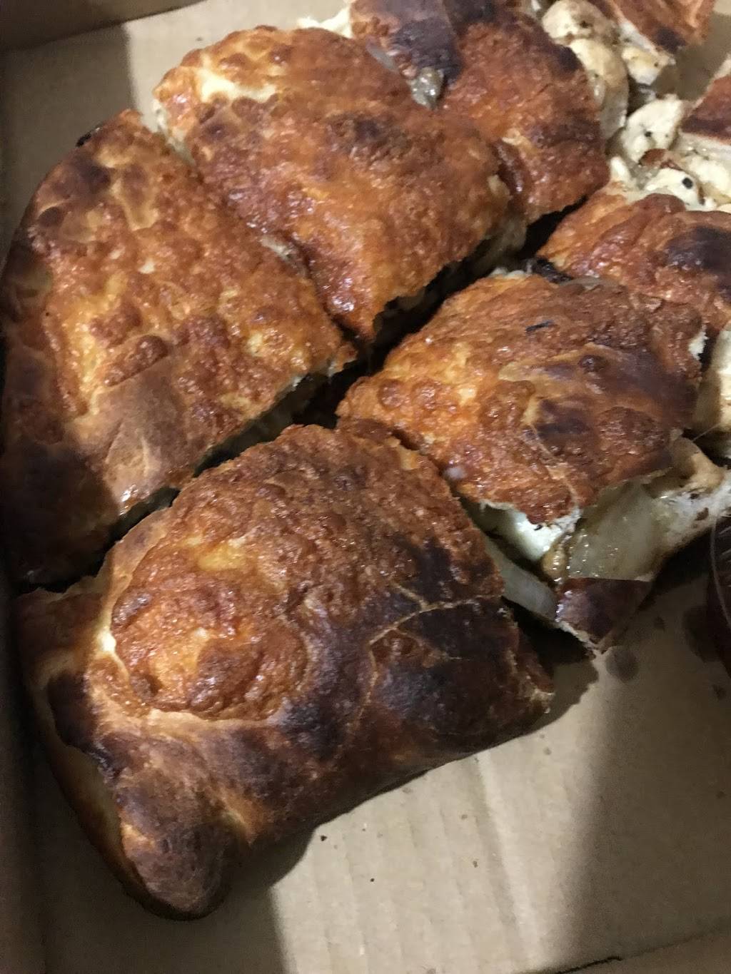 Santoros Pizza | restaurant | 545 Central Ave, Seekonk, MA 02771, USA | 5087617220 OR +1 508-761-7220