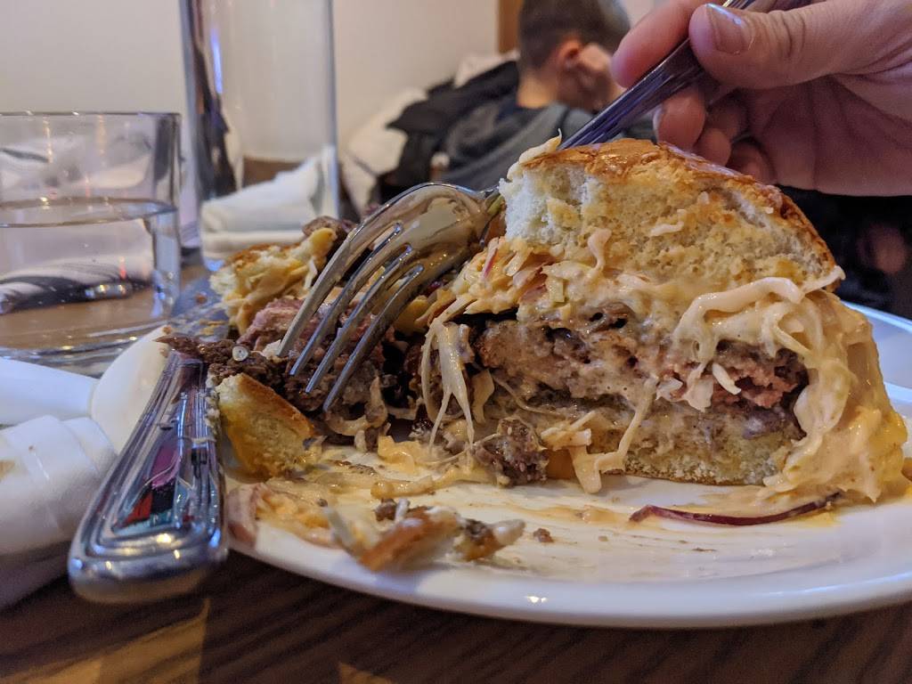 Bear Branch Tavern | restaurant | 133 Maple Ave E, Vienna, VA 22180, USA | 5716693663 OR +1 571-669-3663