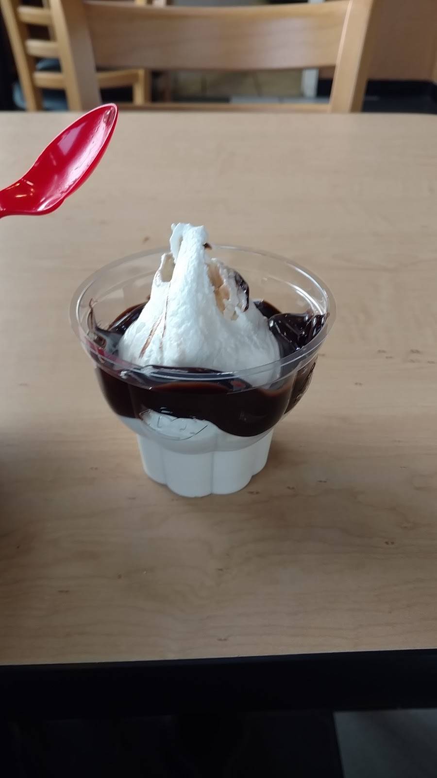 Dairy Queen | restaurant | 803 N S Central Ave, Marshfield, WI 54449, USA | 7153845558 OR +1 715-384-5558