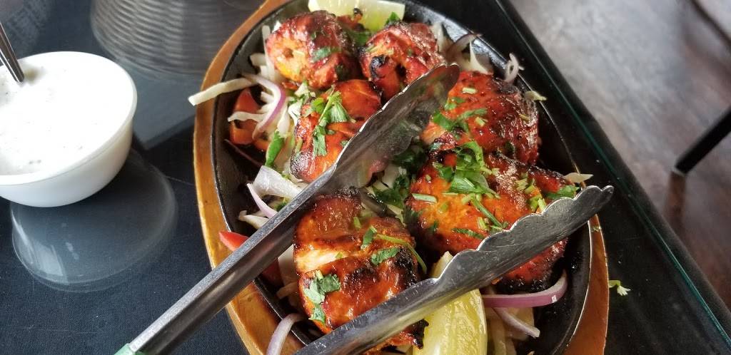 Tandoor Palace Restaurant & Bar | restaurant | 126 Hill Motor Lodge Rd, Tannersville, PA 18372, USA | 5706190068 OR +1 570-619-0068