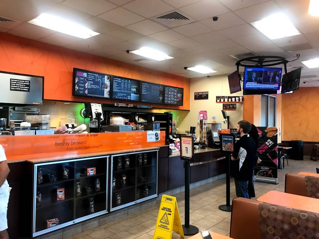 Dunkin | bakery | 1020 Gateway Blvd Ste 101, Boynton Beach, FL 33426, USA | 5613452332 OR +1 561-345-2332