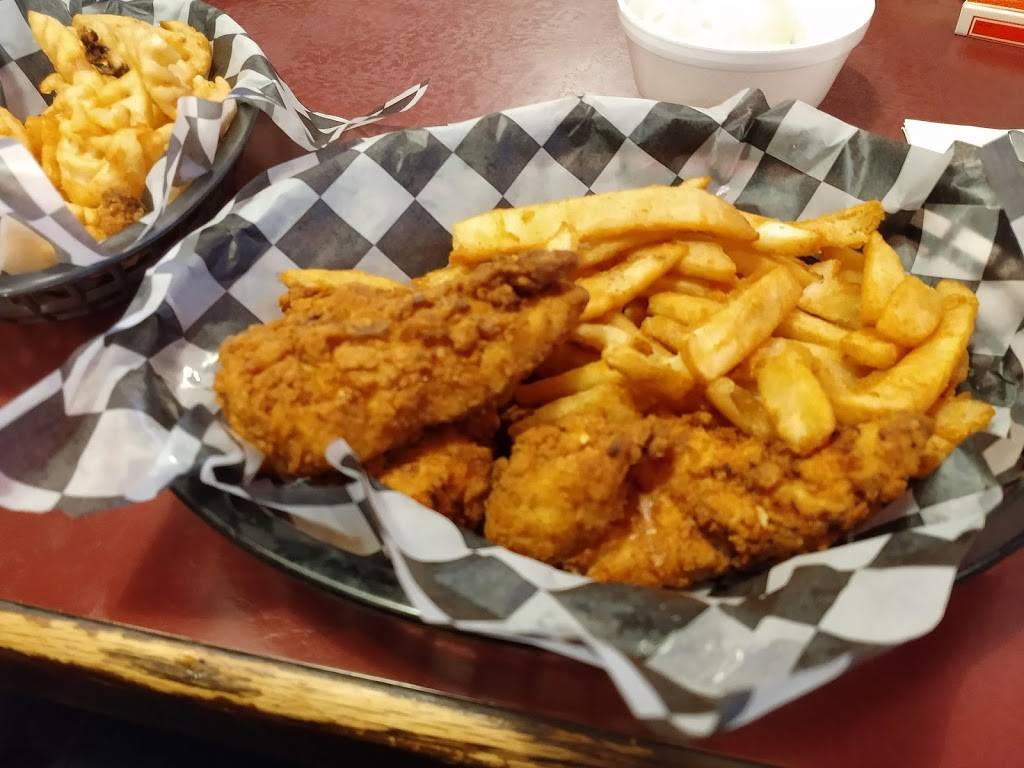 Boondocks Restaurant | restaurant | 2987 OH-61, Cardington, OH 43315, USA | 4198644446 OR +1 419-864-4446