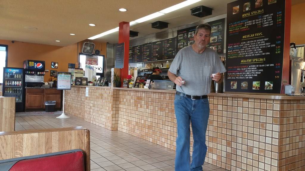 Famous Burgers | restaurant | 1485 W Imperial Hwy, Brea, CA 92821, USA | 7148707934 OR +1 714-870-7934