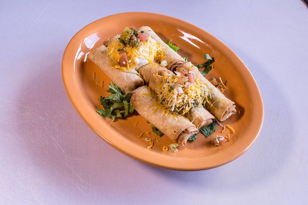 La Casa De Juana | restaurant | 3941 E Chandler Blvd, Phoenix, AZ 85048, USA | 4806269295 OR +1 480-626-9295