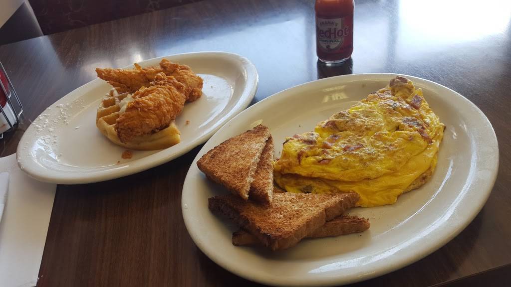 Mighty Wing Shop | restaurant | 20131 Greenfield Rd, Detroit, MI 48235, USA | 3132702976 OR +1 313-270-2976