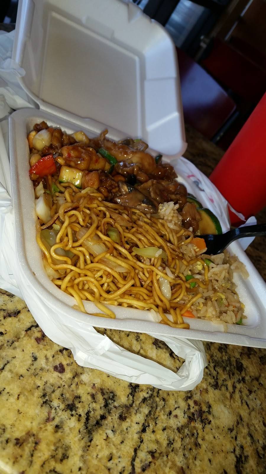 Panda Express | restaurant | 9423 N Fort Washington Rd, Fresno, CA 93720, USA | 5594343949 OR +1 559-434-3949