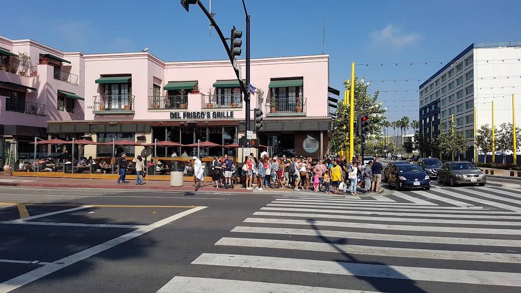 Subway Restaurants | restaurant | 1551 Ocean Ave #145, Santa Monica, CA 90401, USA | 3103939339 OR +1 310-393-9339