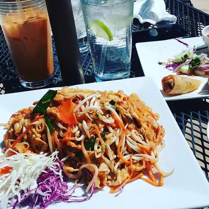 Pad Thai | restaurant | 4858, 119 W Boyd St, Norman, OK 73069, USA | 4053605551 OR +1 405-360-5551