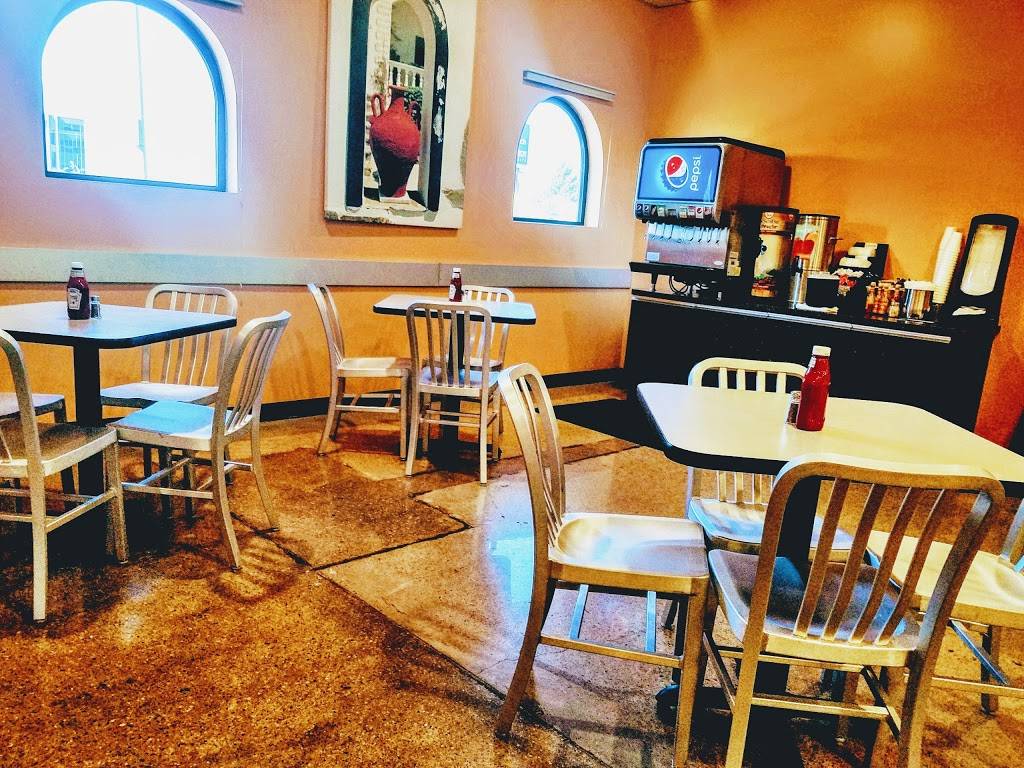 Fetas Gyros & Catering | restaurant | 119 S 40th St, Omaha, NE 68134, USA | 4025585623 OR +1 402-558-5623