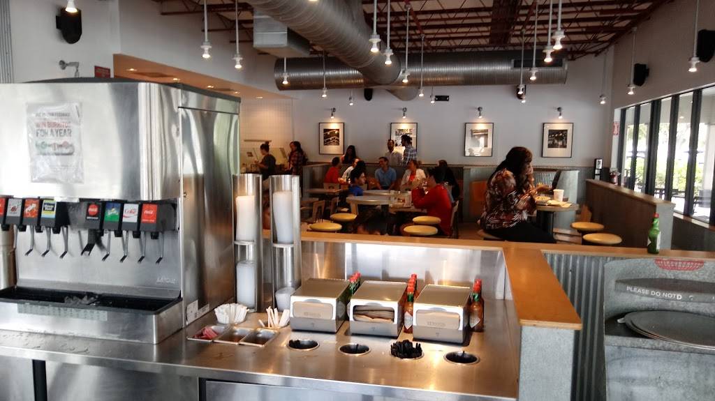 Chipotle Mexican Grill | restaurant | 8000 NW 154th St, Miami Lakes, FL 33016, USA | 3058187448 OR +1 305-818-7448