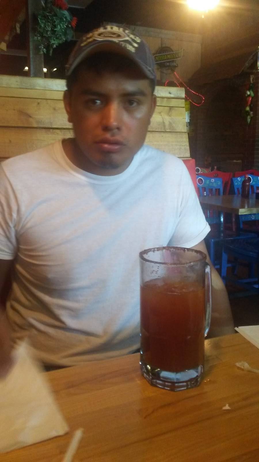 Lucys Mexican Restaurant | restaurant | 7005 Hwy 29 N, Pelzer, SC 29669, USA | 8649472001 OR +1 864-947-2001