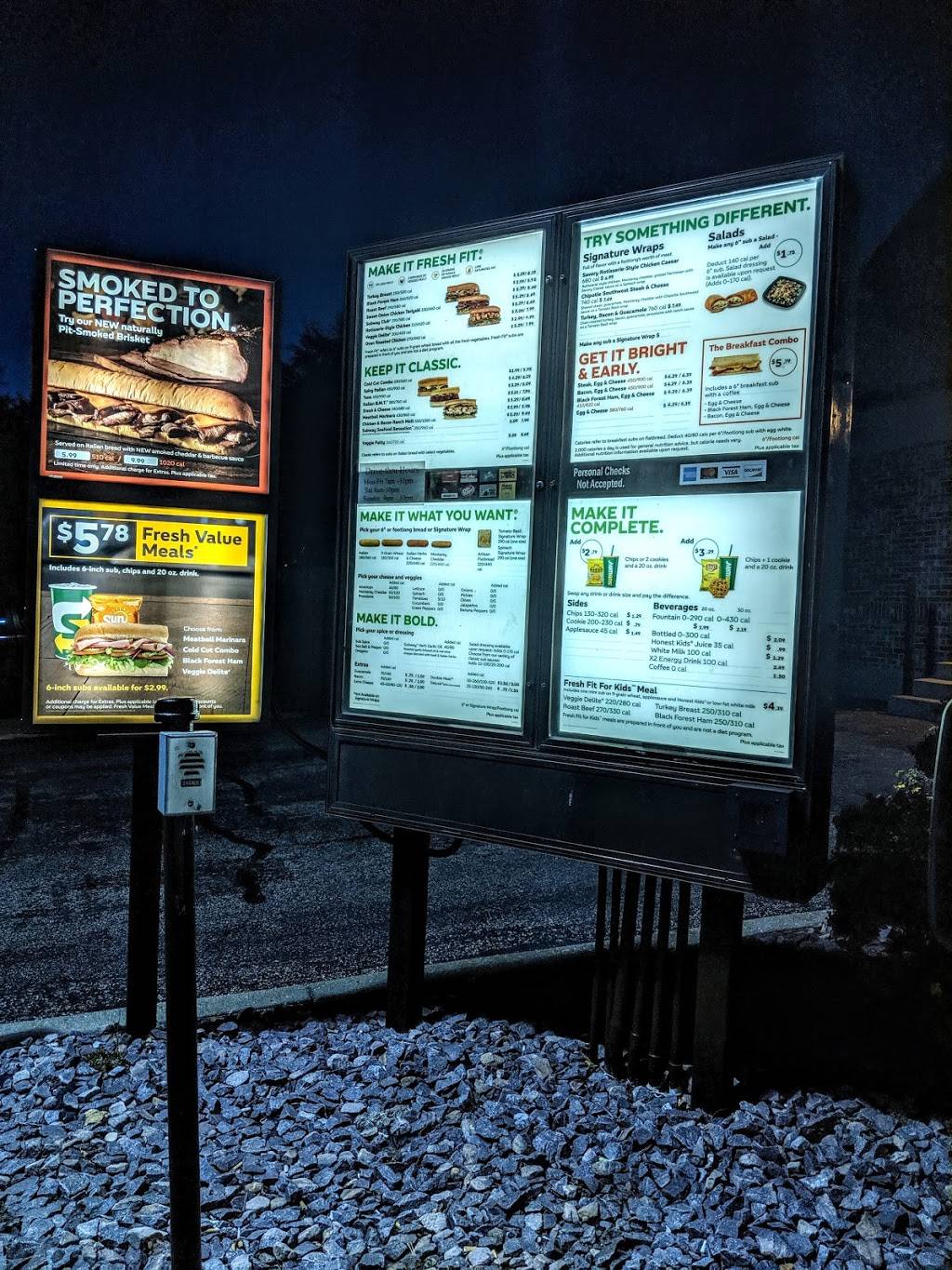 Subway | meal takeaway | 204 MN-7 W, Hutchinson, MN 55350, USA | 3205873074 OR +1 320-587-3074