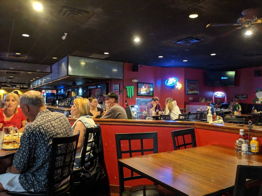 Carbones Pizza & Pub | restaurant | 14550 S Robert Trail, Rosemount, MN 55068, USA | 6513221333 OR +1 651-322-1333