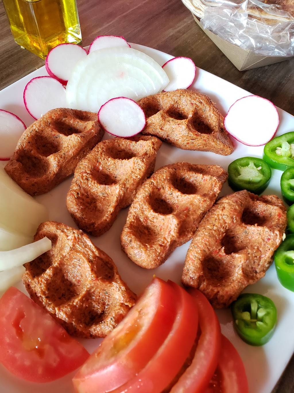 The Butchers Grille & Market | restaurant | 22713 Michigan Ave, Dearborn, MI 48124, USA | 3134360055 OR +1 313-436-0055