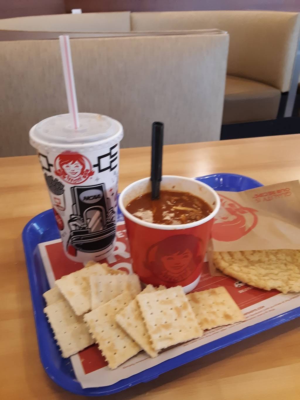 Wendys | restaurant | 6421 N Interstate 35, Denton, TX 76207, USA | 9402433181 OR +1 940-243-3181