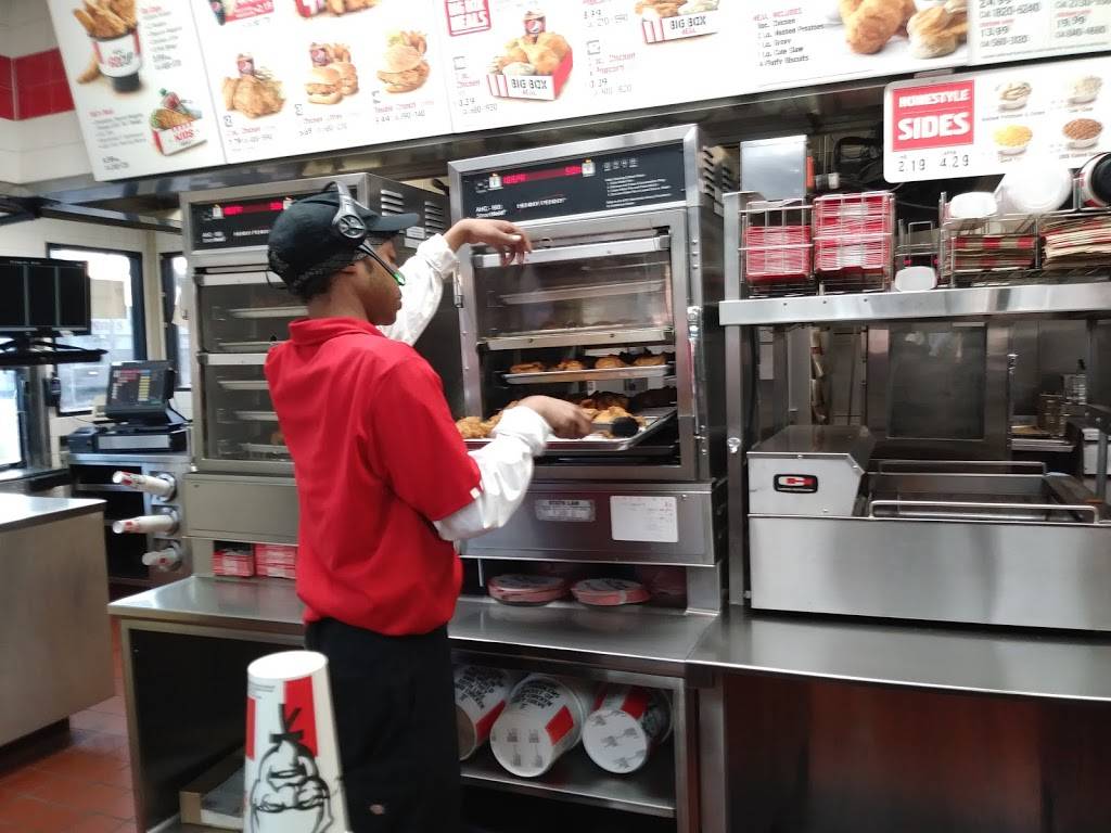 KFC | restaurant | 1425 W Martin Luther King Jr Blvd, Los Angeles, CA 90062, USA | 3232914322 OR +1 323-291-4322