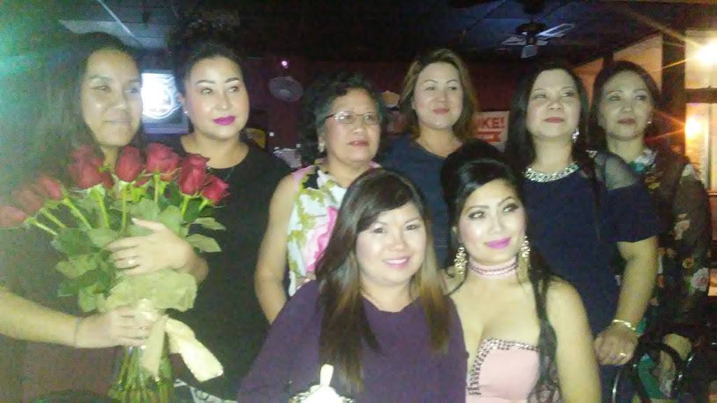 Pupraya Thai Restaurant | restaurant | 945 Rice St, St Paul, MN 55117, USA | 6513302371 OR +1 651-330-2371