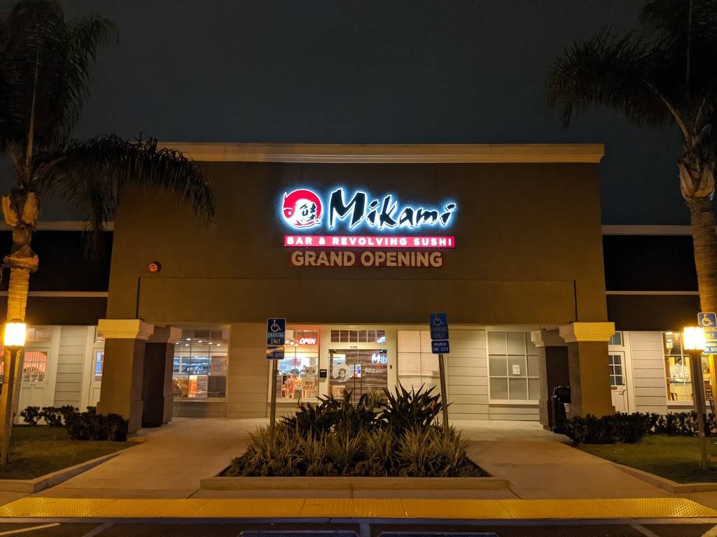 Mikami Revolving Sushi | restaurant | 7319 Clairemont Mesa Blvd, San Diego, CA 92111, USA | 8582782166 OR +1 858-278-2166