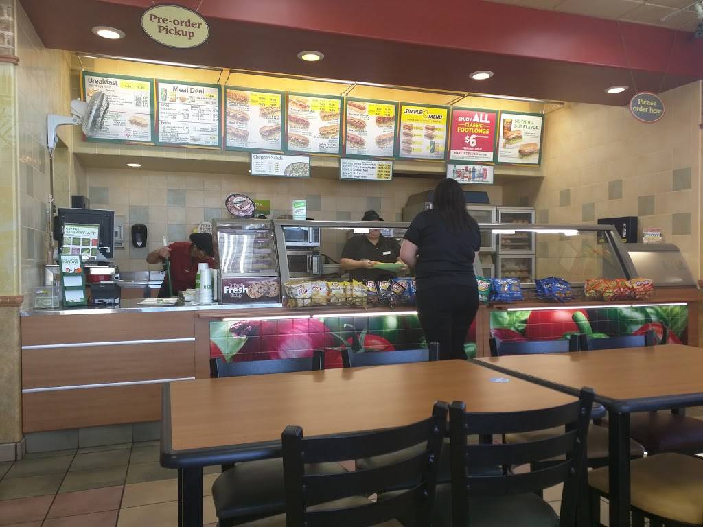 Subway | restaurant | 1405 Howard Rd, Madera, CA 93637, USA | 5596759297 OR +1 559-675-9297