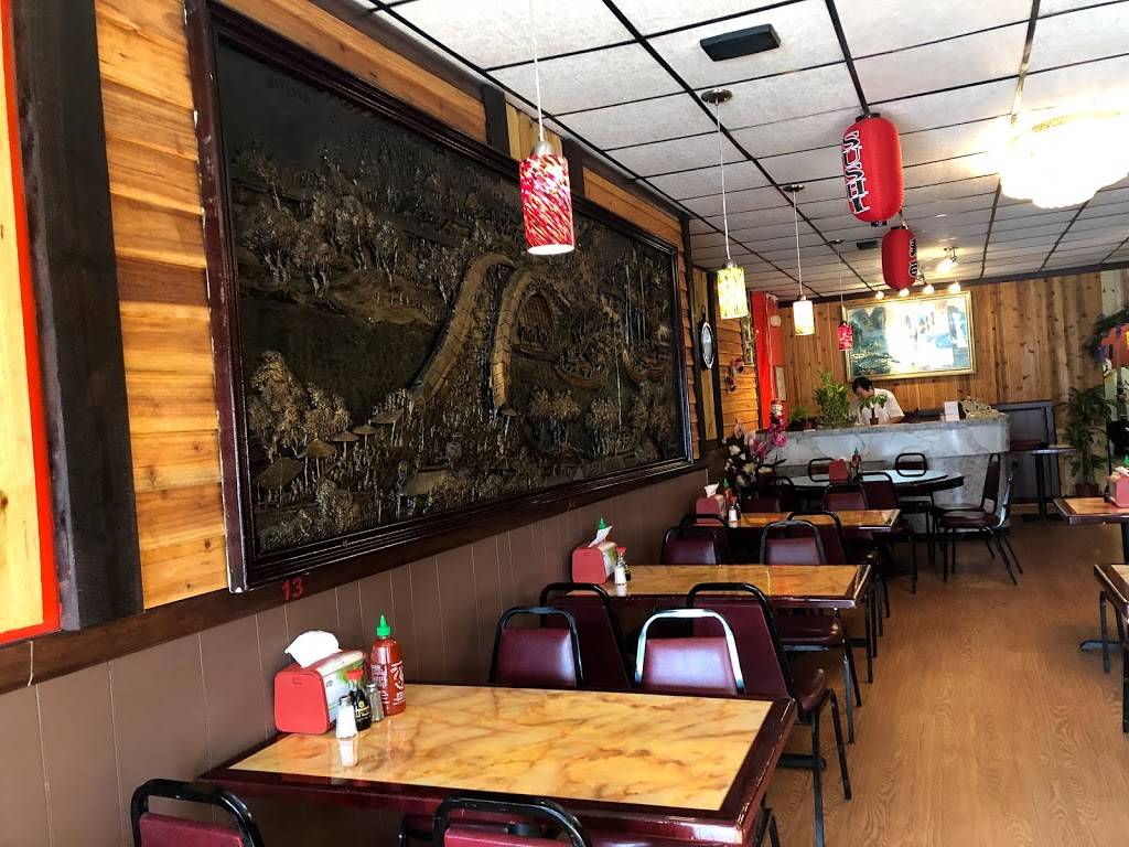 Yi Pin Xiang | restaurant | 1219 W Main St, Peoria, IL 61606, USA | 3098392060 OR +1 309-839-2060
