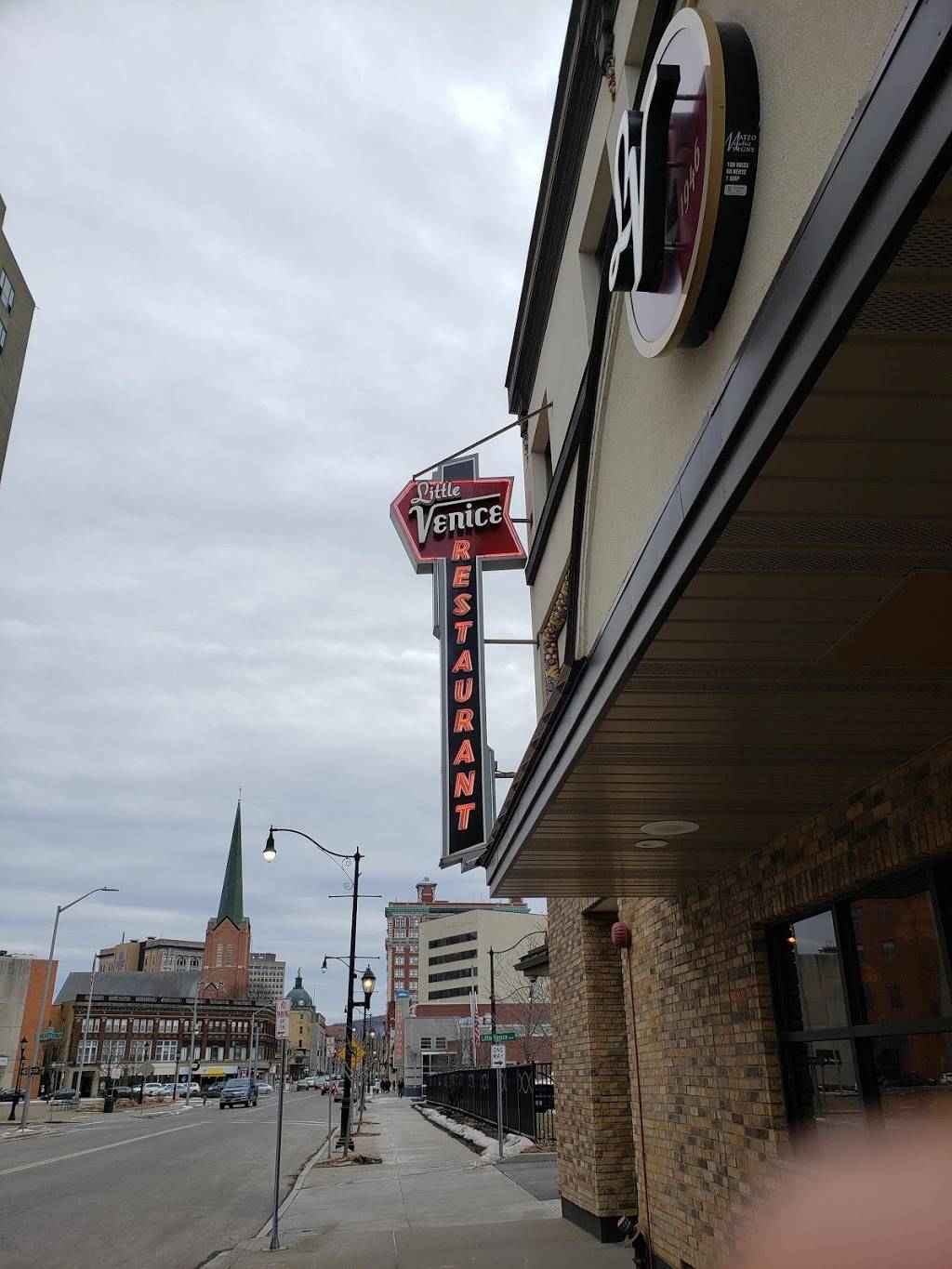 Subway | restaurant | 1095 Chenango St, Binghamton, NY 13901, USA | 6077221099 OR +1 607-722-1099