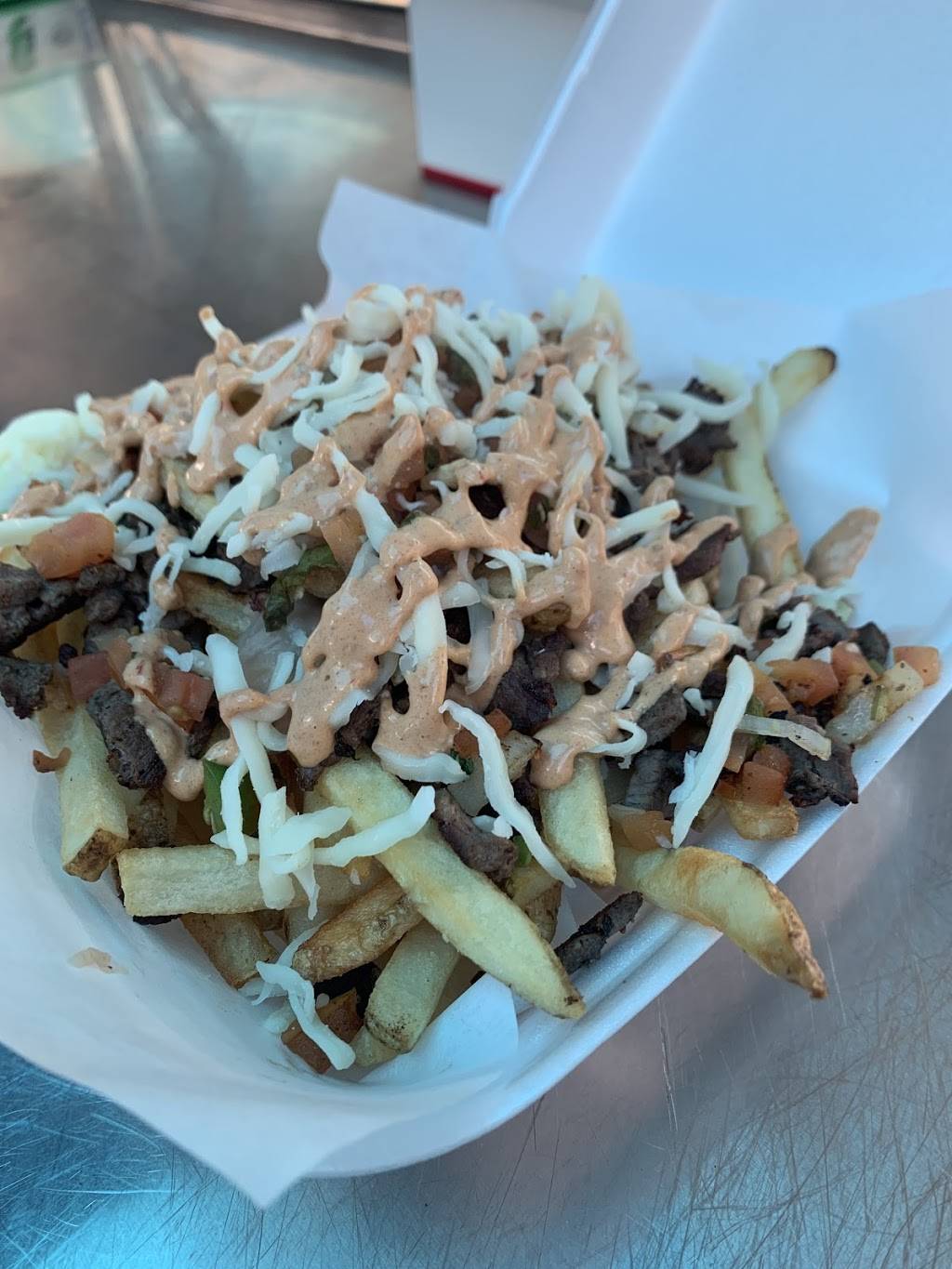 Ta’cool taco truck | restaurant | 1631-1699 N Parton St, Santa Ana, CA 92706, USA | 2095007052 OR +1 209-500-7052