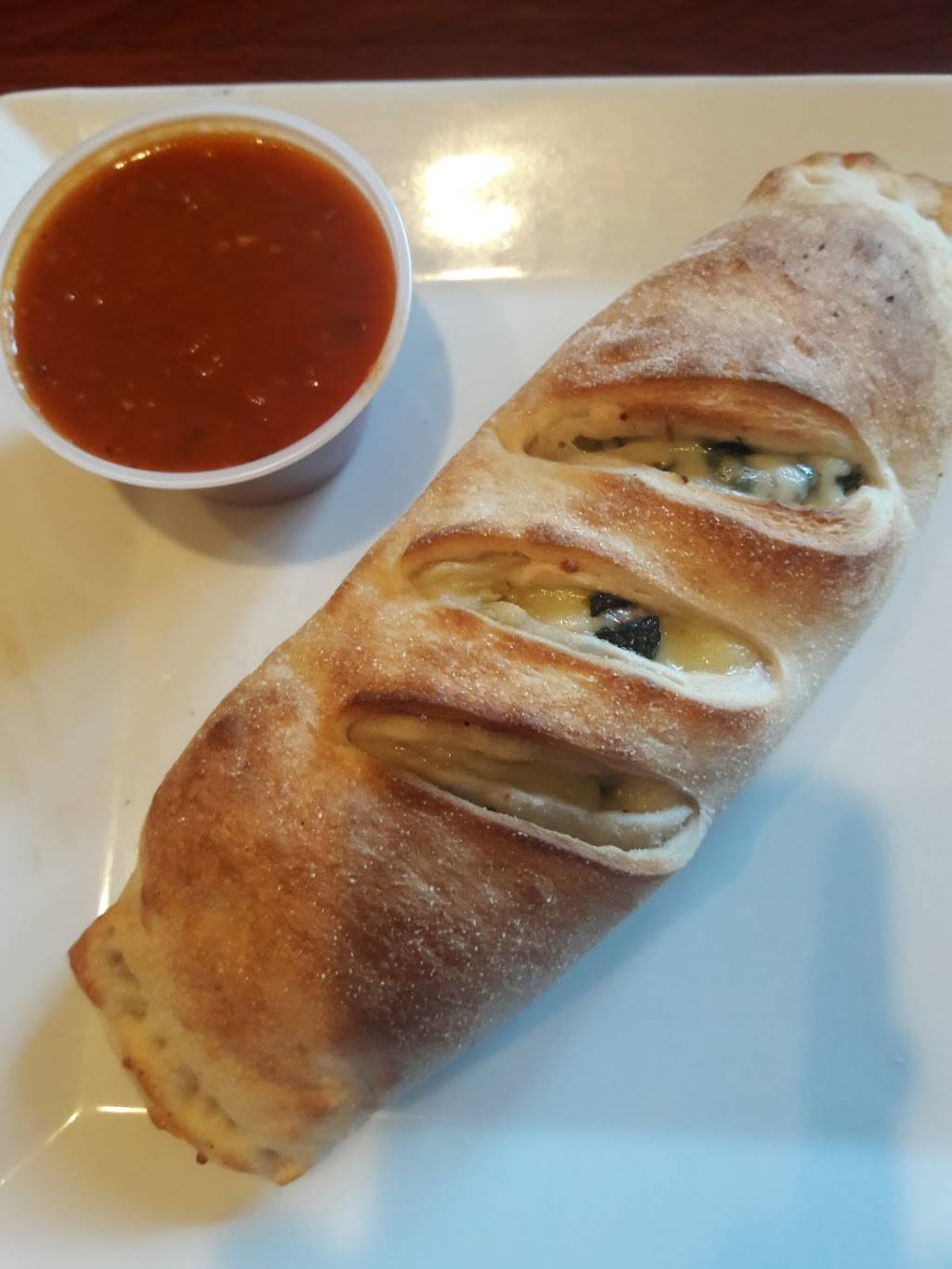 DaVincis Restaurant & Pizzeria | restaurant | 800 Chestnut Ridge Rd, Spring Valley, NY 10977, USA | 8453561517 OR +1 845-356-1517