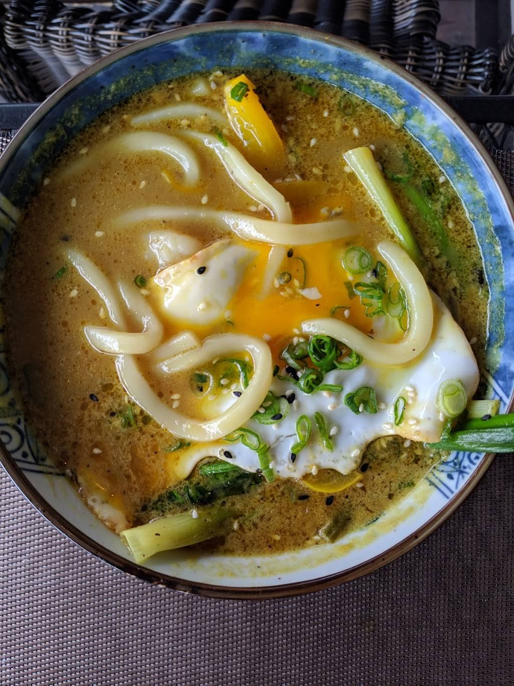 Kaizen | restaurant | 416 Clinch Ave, Knoxville, TN 37902, USA | 8654094444 OR +1 865-409-4444