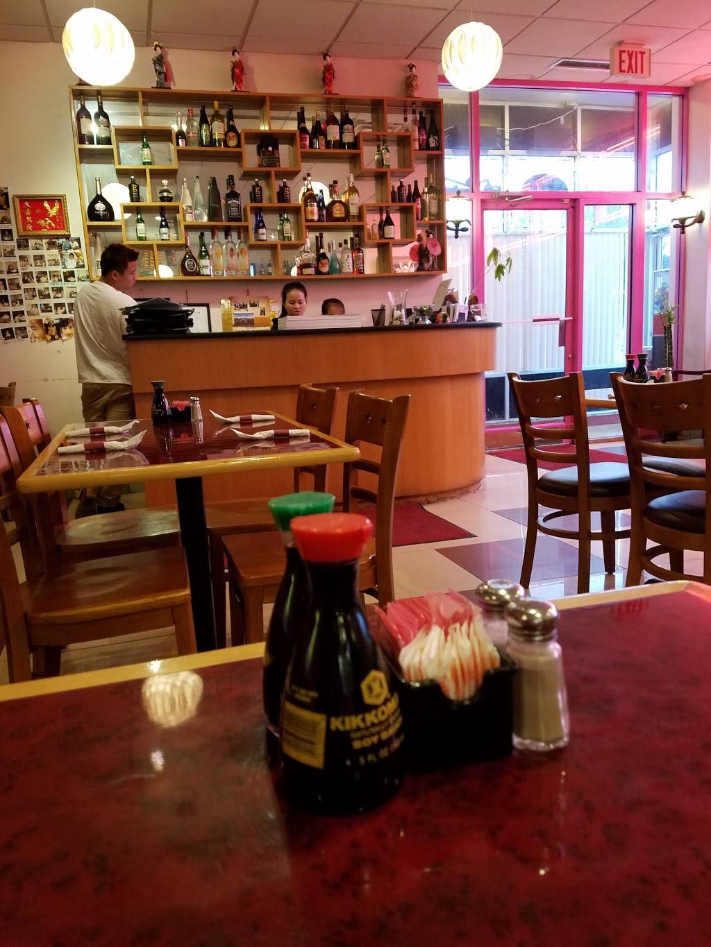 Komaqi | restaurant | 1921, 121 S Mountain Blvd, Mountain Top, PA 18707, USA | 5704742222 OR +1 570-474-2222