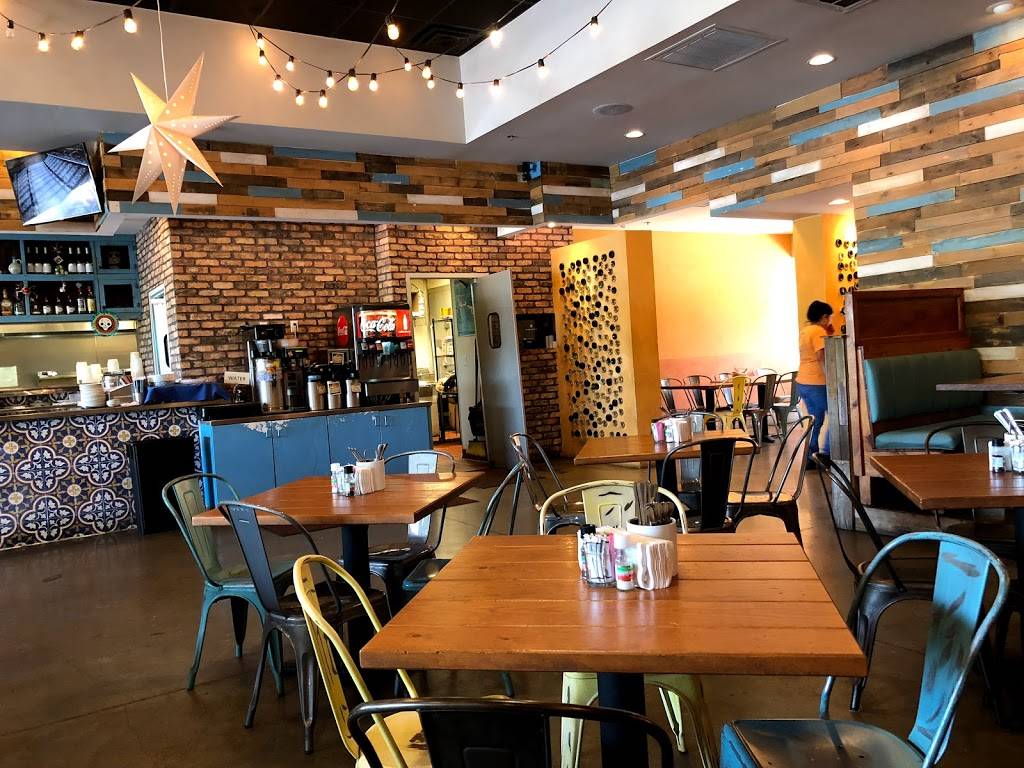 Moderno Tacos + Tex Mex | restaurant | 10455 Briar Forest Dr, Houston, TX 77042, USA | 7137844600 OR +1 713-784-4600