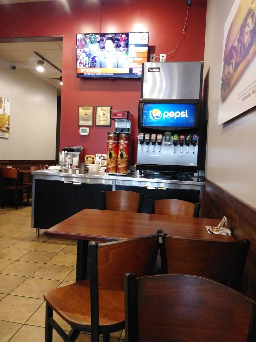 Penn Station East Coast Subs | meal takeaway | 2010 N Bend Rd, Hebron, KY 41048, USA | 8596895666 OR +1 859-689-5666