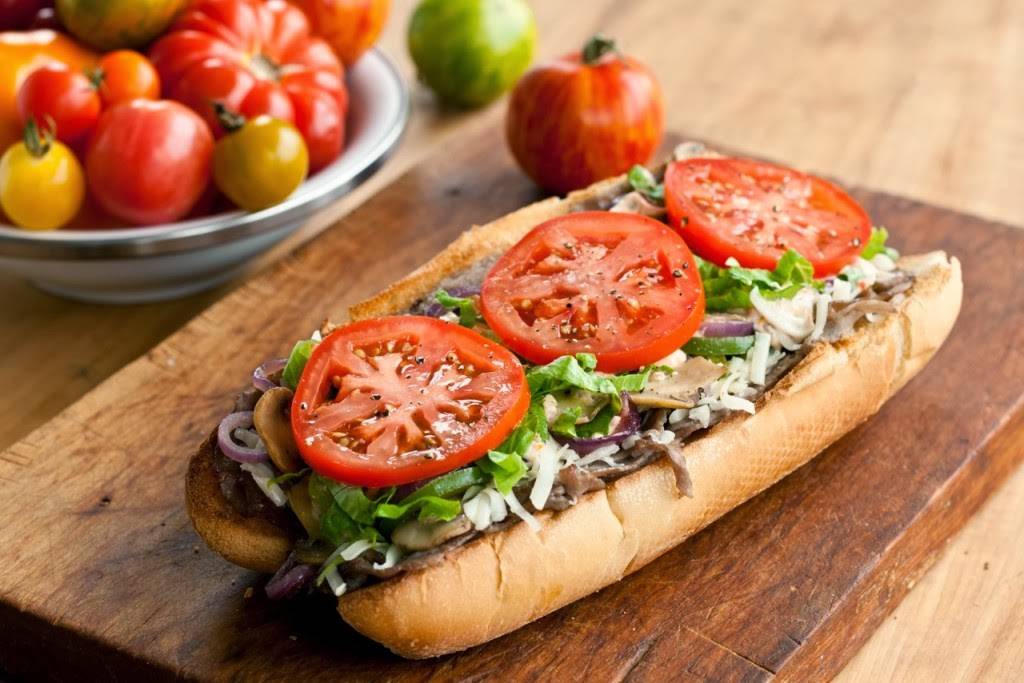 Voltigeurs | restaurant | 300 Boulevard Curé-Labelle, Sainte-Thérèse, QC J7E 2Y1, Canada | 4504358148 OR +1 450-435-8148