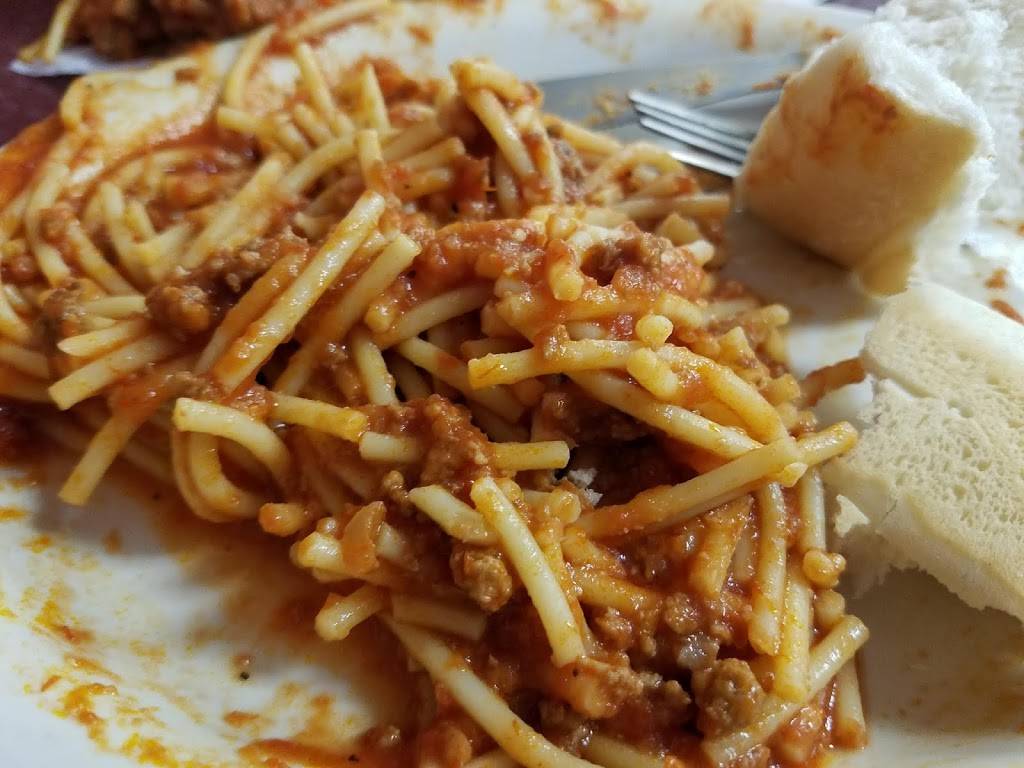 Corleones Italian Restaurant | meal takeaway | 110 Liberty St, Morris, IL 60450, USA | 8159426965 OR +1 815-942-6965