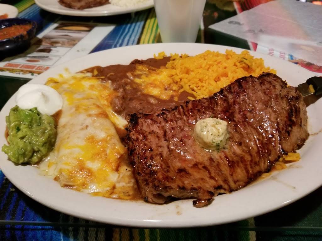 Casa Linda | restaurant | 701 N Congress Ave, Boynton Beach, FL 33426, USA | 5617348644 OR +1 561-734-8644