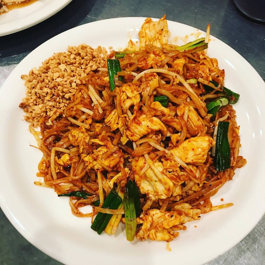 Thai House Tempe | restaurant | 325 W Elliot Rd #101, Tempe, AZ 85284, USA | 4809123437 OR +1 480-912-3437