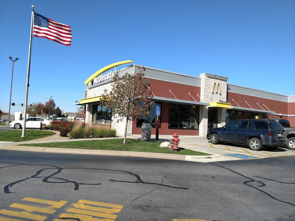 McDonalds | cafe | 2440 Mormon Trek Blvd, Iowa City, IA 52240, USA | 3198341021 OR +1 319-834-1021