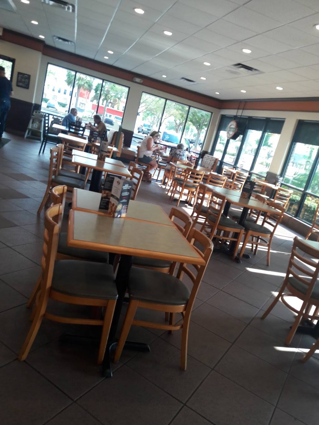 Boston Market | restaurant | 16215 N Dale Mabry Hwy, Tampa, FL 33618, USA | 8139622621 OR +1 813-962-2621