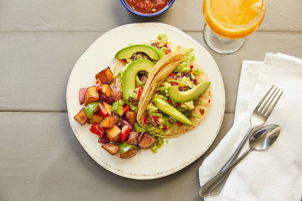 Blue Goose Cantina | restaurant | 1612 S University Dr, Fort Worth, TX 76107, USA | 8173865433 OR +1 817-386-5433